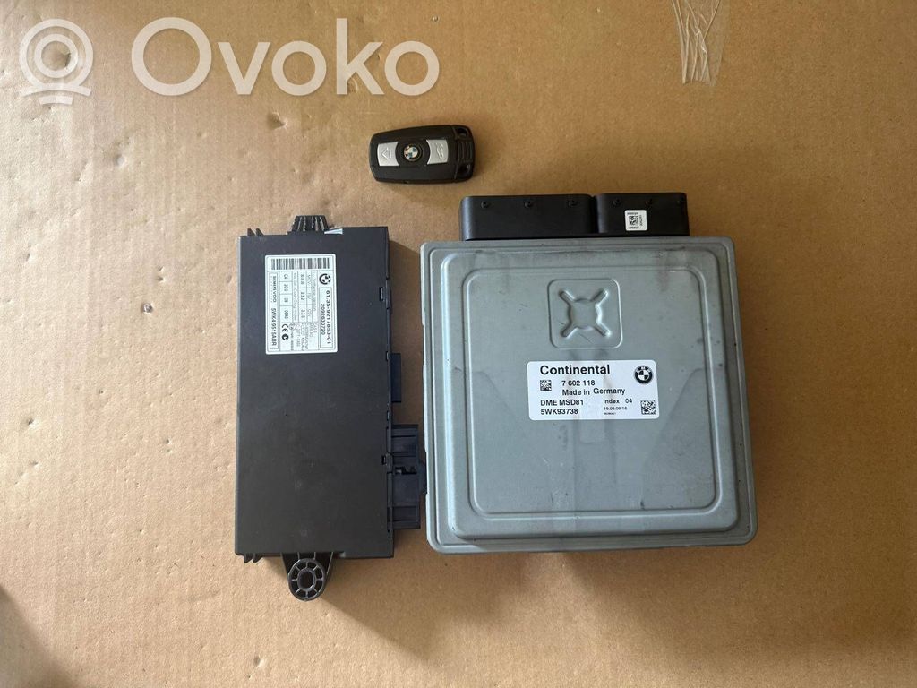 BMW 3 E90 E91 Engine control unit/module 