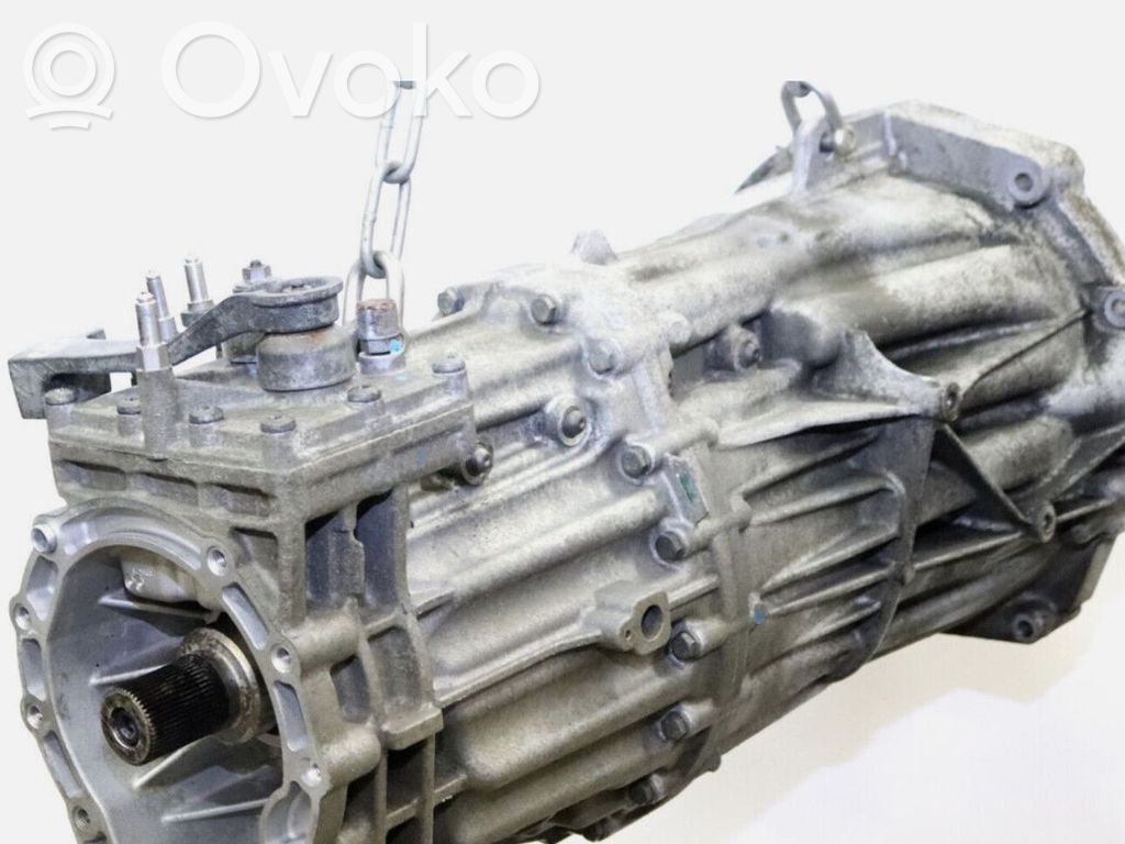 Volkswagen Amarok Cutie viteze manuală cu 5 trepte 