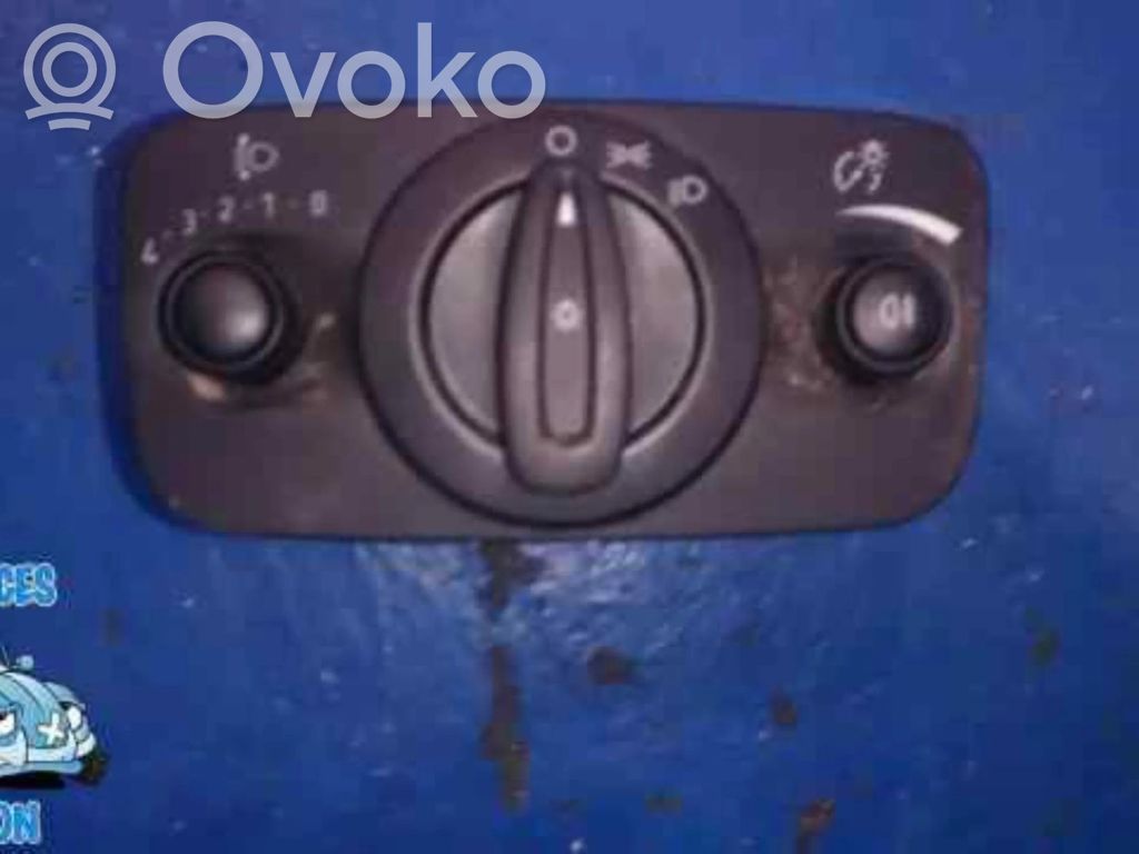 Interruptor de luz   C1BT13A024DB