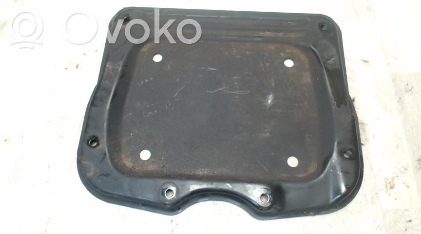 Placa protectora/protector antisalpicaduras motor   51752990575,51752990575