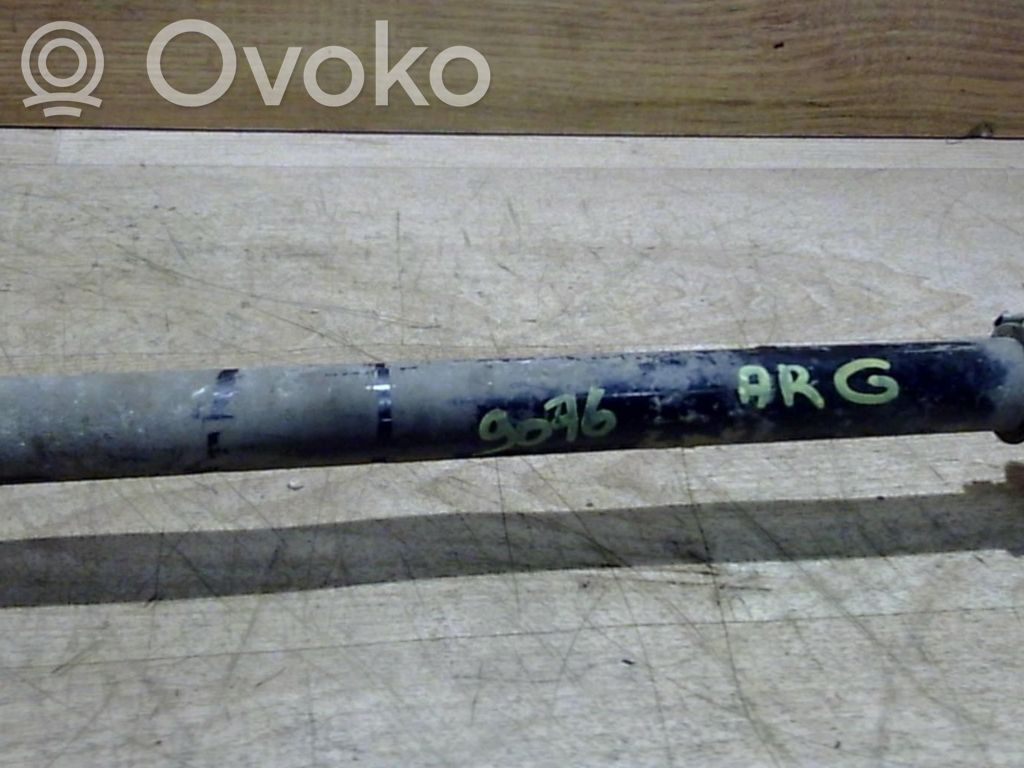 Takavetoakseli