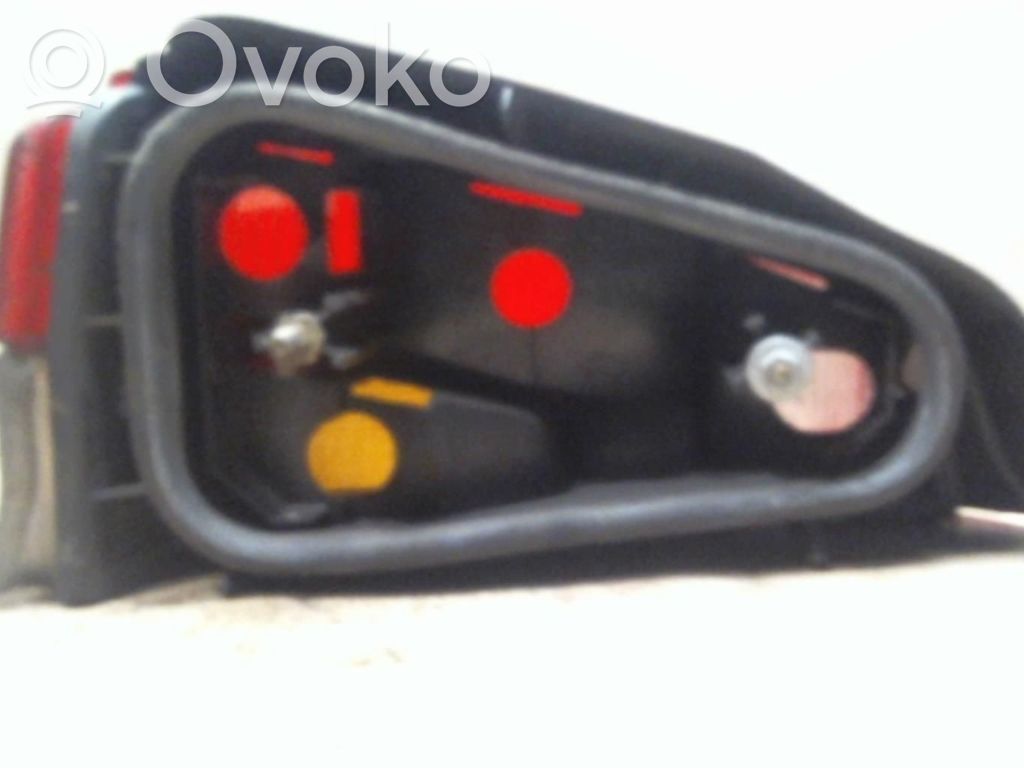 Peugeot 106 Luci posteriori