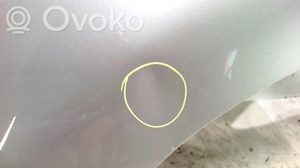 Toyota Corolla Verso E121 Guardabarro 