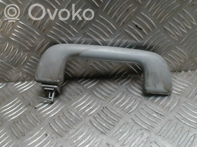 Toyota Yaris Un set di maniglie per il soffitto 