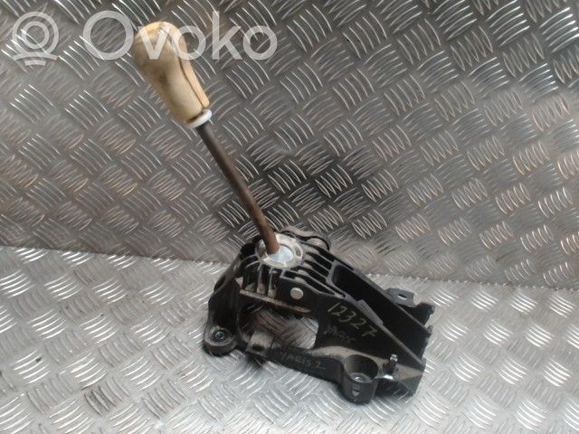 Toyota Yaris Palanca/selector de cambios 