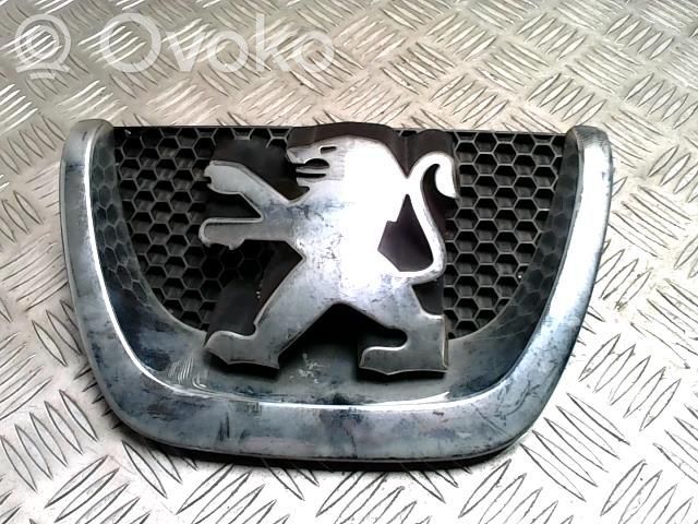 Emblemat / Znaczek   9800313880,9800313880