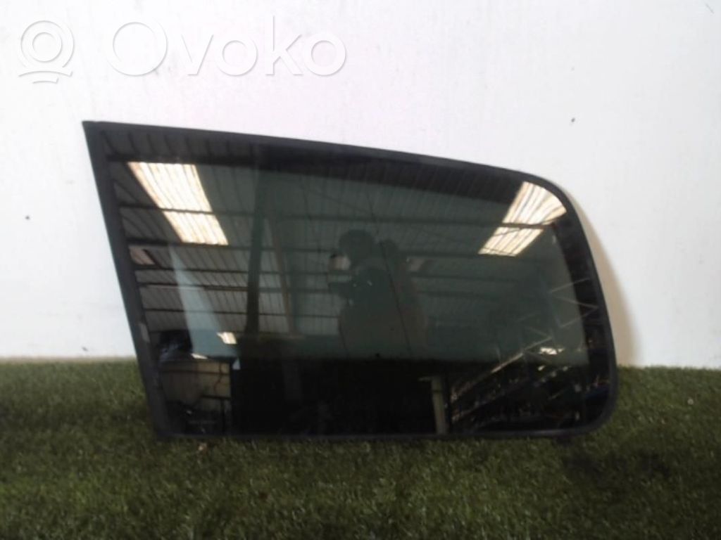Geam lateral spate   878103A030,878103A030