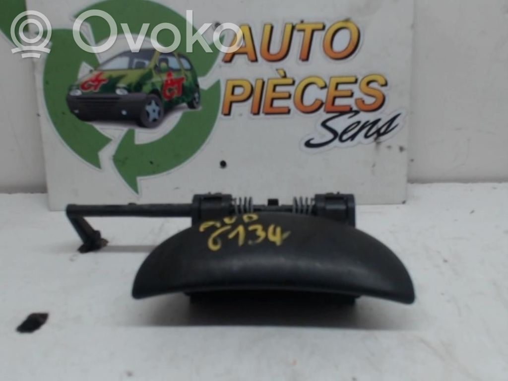 Peugeot 206 Poignée extérieure avant