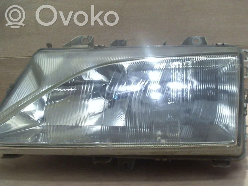 Peugeot 806 Scheinwerferglas 