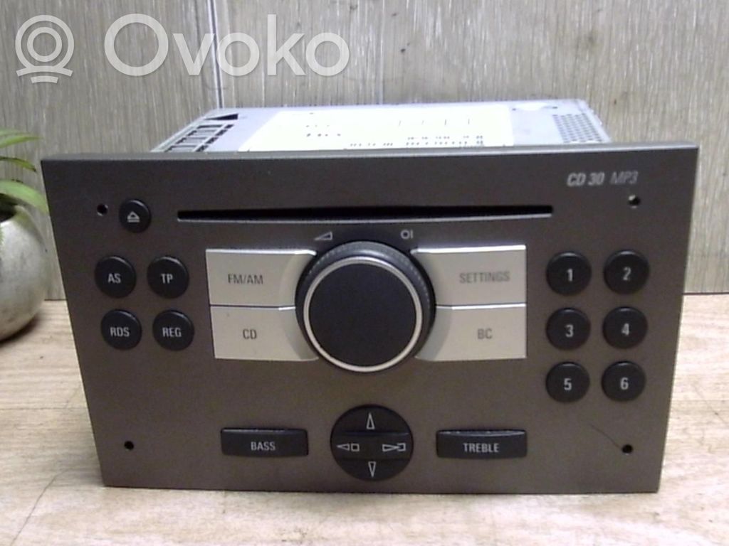 Opel Vectra C Panel / Radioodtwarzacz CD/DVD/GPS 