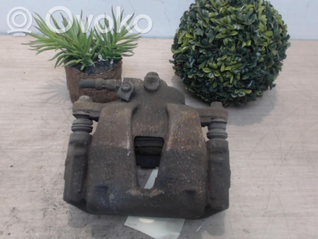 Etujarrusatula   93191696,93191696