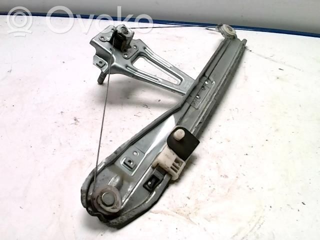Regulador manual de la ventanilla trasera   8200291154,8200291154