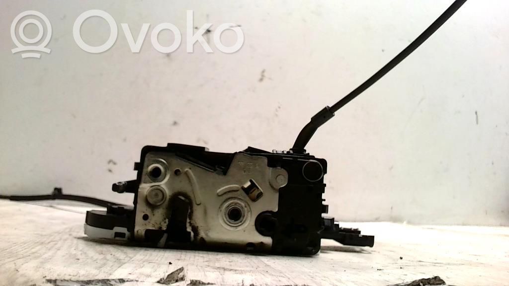 Peugeot 207 Serratura portiera anteriore