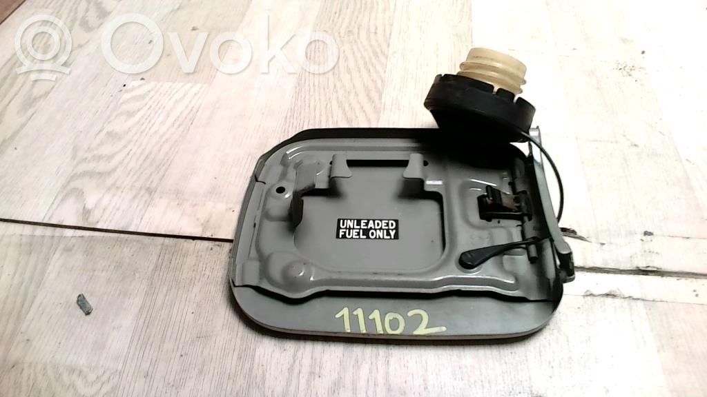Toyota Corolla Verso E121 Tankdeckel Tankklappe