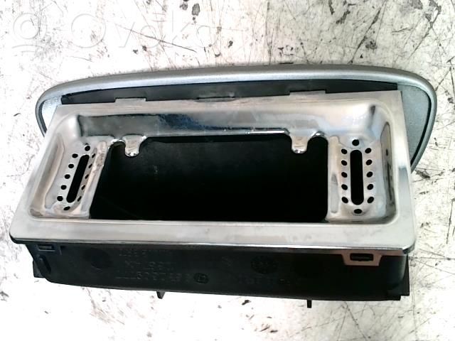 Cenicero (delantero)   00008230S3,00008230S3