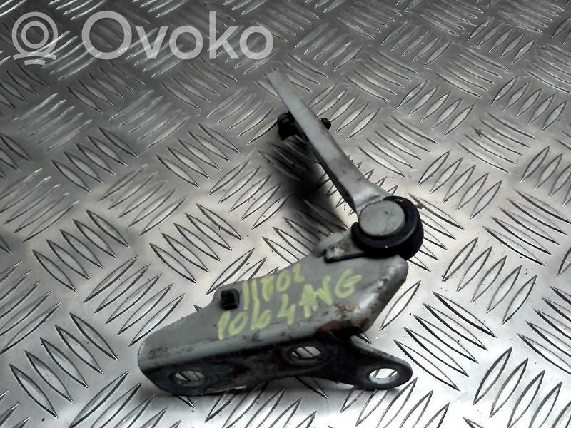 Volkswagen Polo Cerniere del vano motore/cofano