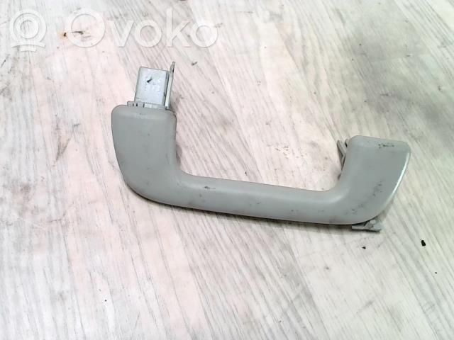 Toyota Corolla Verso AR10 Un juego de manijas para el techo.