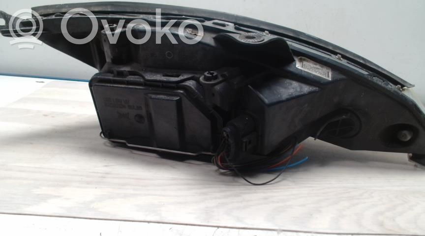Headlight lense   1343657,1343657