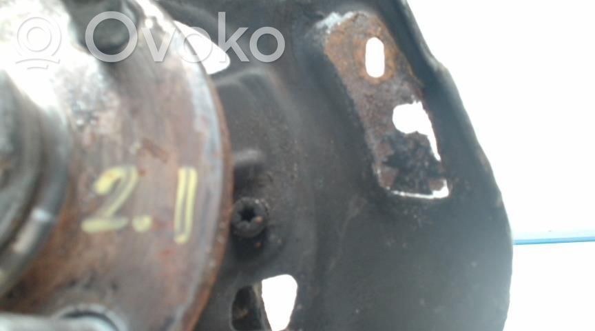 Toyota Yaris Cubo de rueda delantera
