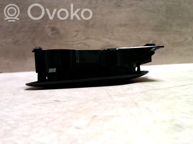 Manecilla interna puerta delantera   9144F9,9144F9