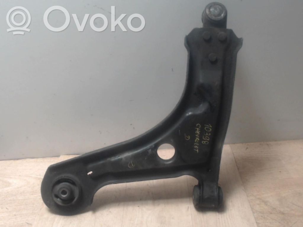 Front control arm   96436598,96436598