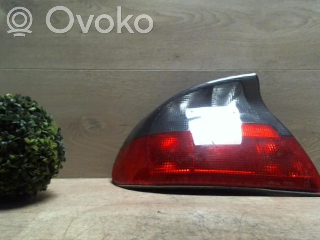 Luz trasera/de freno   90510529,90510529