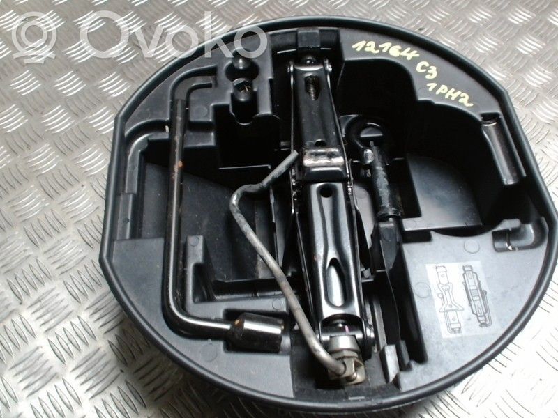 Citroen C3 Lift Jack 