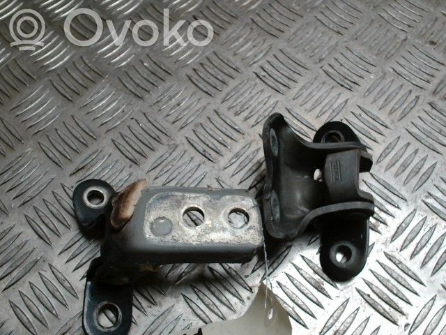 Toyota Corolla Verso AR10 Etuoven saranasarja 