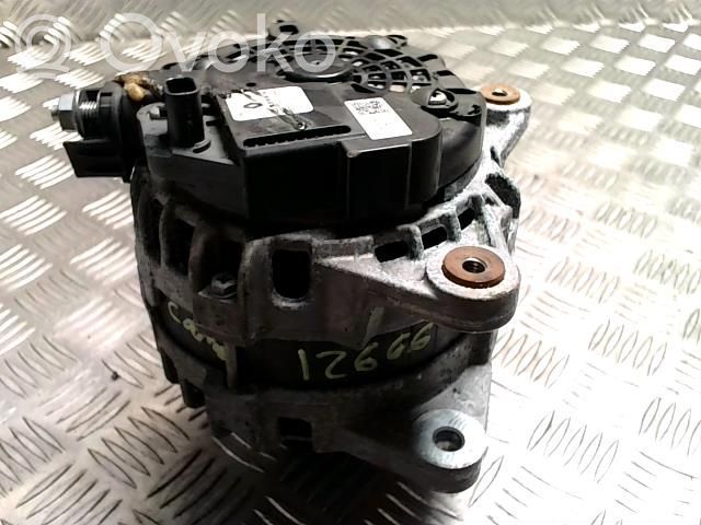 Renault Captur II Generator/alternator 
