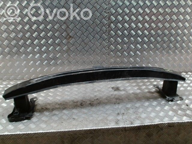 Volkswagen Golf V Renfort de pare-chocs avant