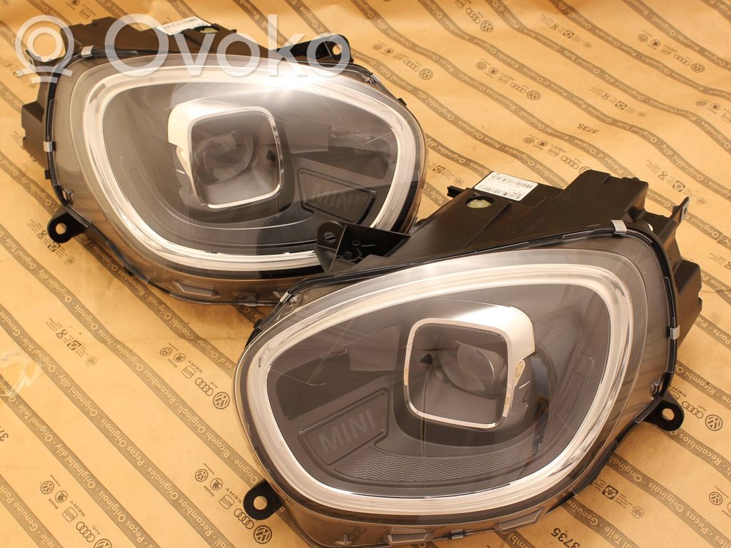 Mini Cooper Countryman F60 Set faruri 