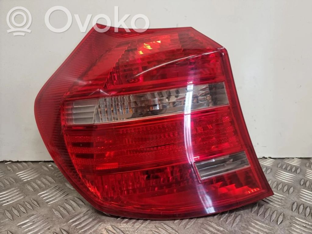 Rear/tail lights   2A01AR00,2A01AR00
