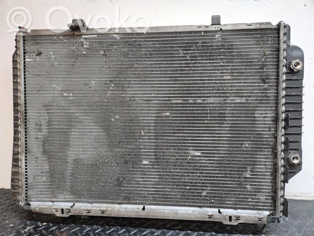 Mercedes-Benz C W202 Radiator lichid răcire 