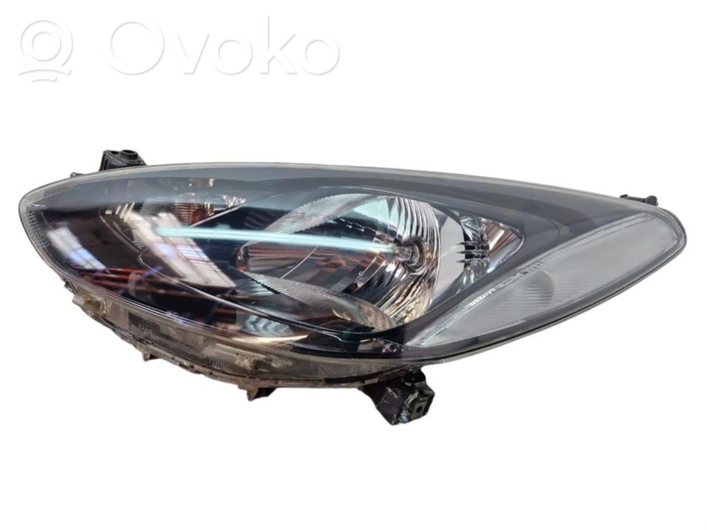 Mazda 2 Priekšējais lukturis 