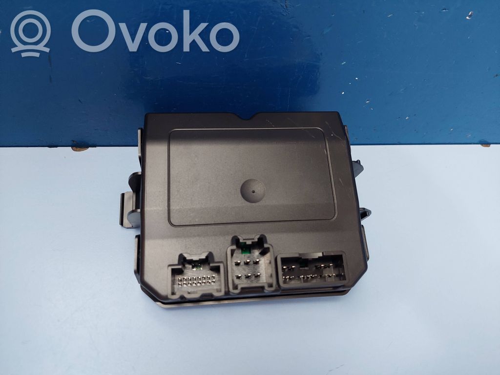 Opel Insignia A Tailgate/trunk control unit/module 