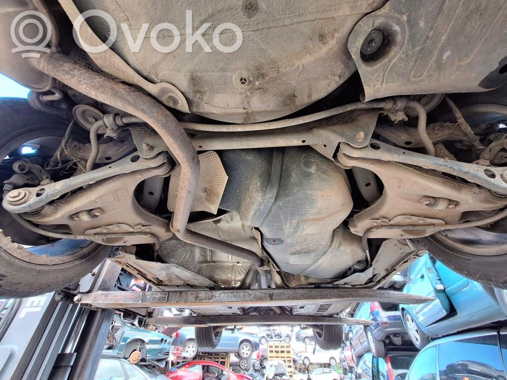 Seat Exeo (3R) Cadru auxiliar spate 