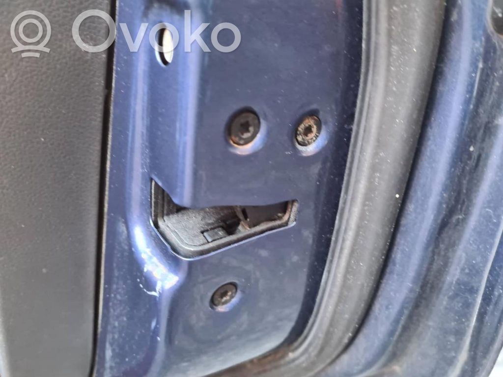 Rear door lock   1633162