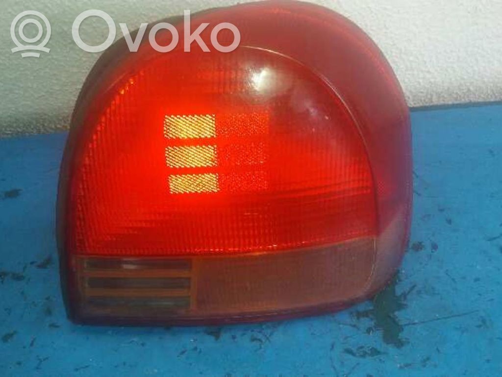 Lampa tylna