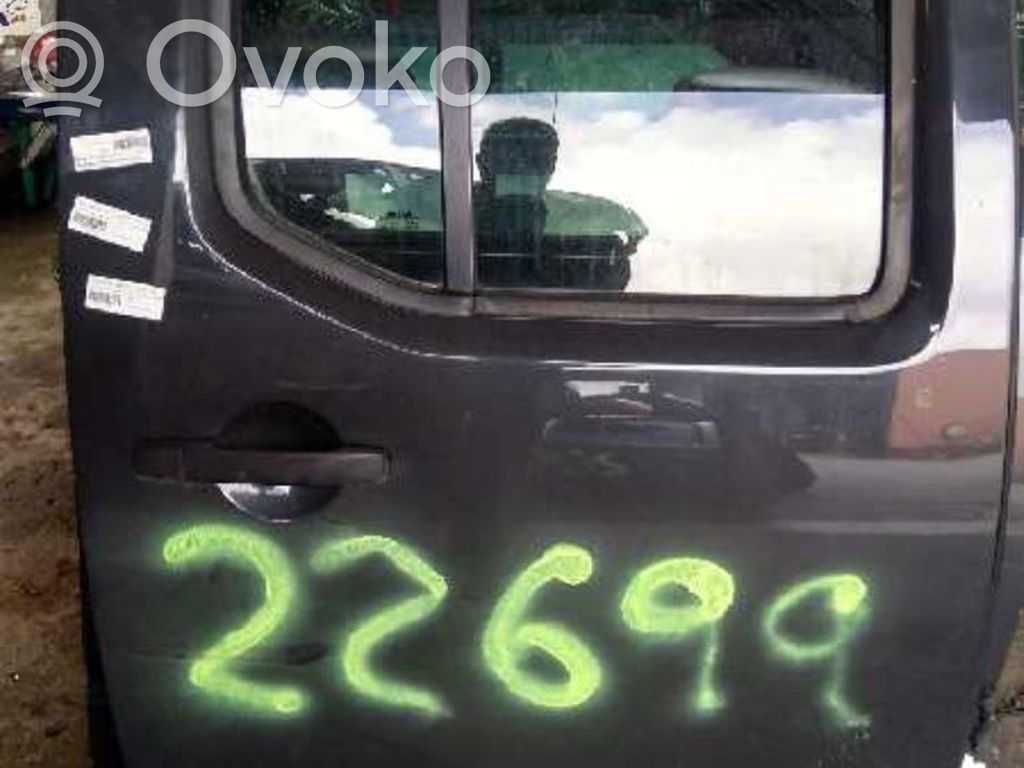 Puerta trasera   82100EB30J