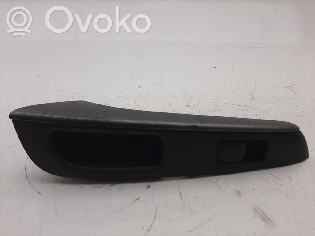 Nissan Note (E12) Electric window control switch 