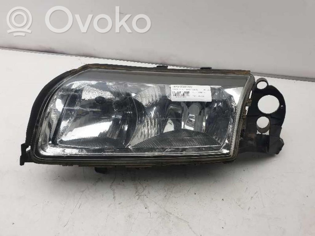 Headlight/headlamp   89006414