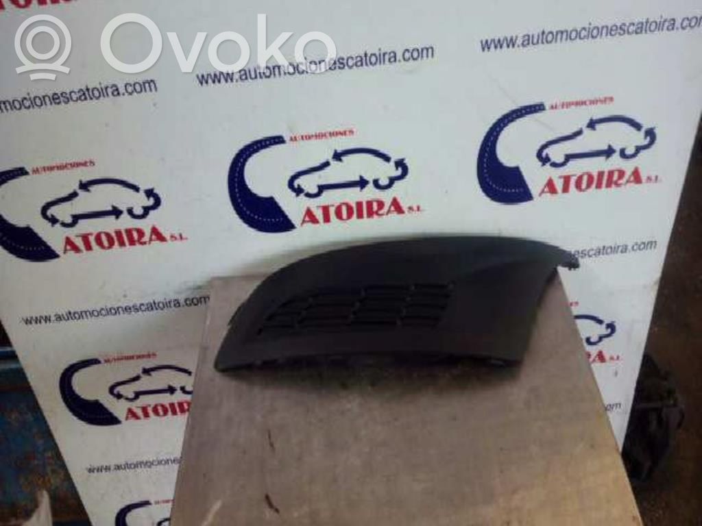 Volkswagen Polo IV 9N3 Griglia anteriore 