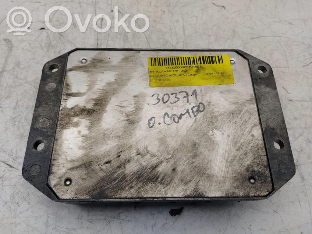 Motorsteuergerät ECU   98074150