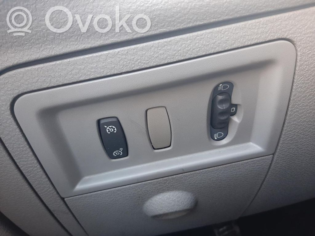 Renault Modus Light switch 