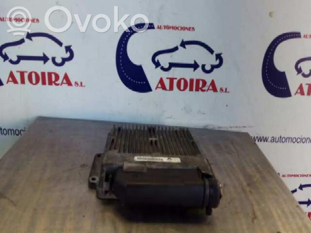 Unité de commande, module ECU de moteur   7700102990