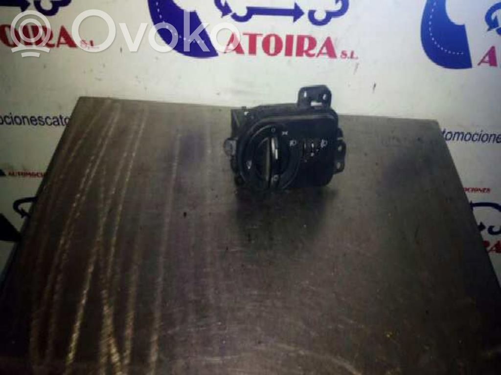 Lichtschalter   2S6T13A024AC