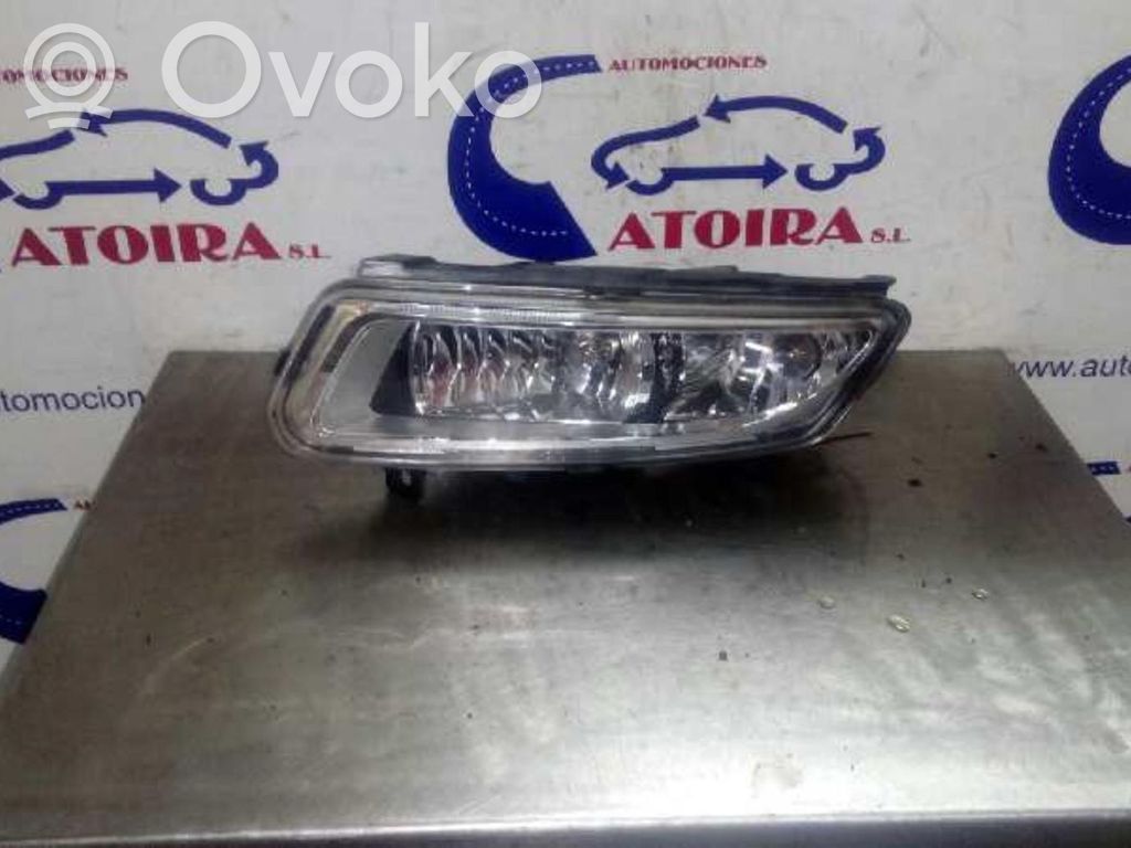 Proiector ceață   6R0941061B
