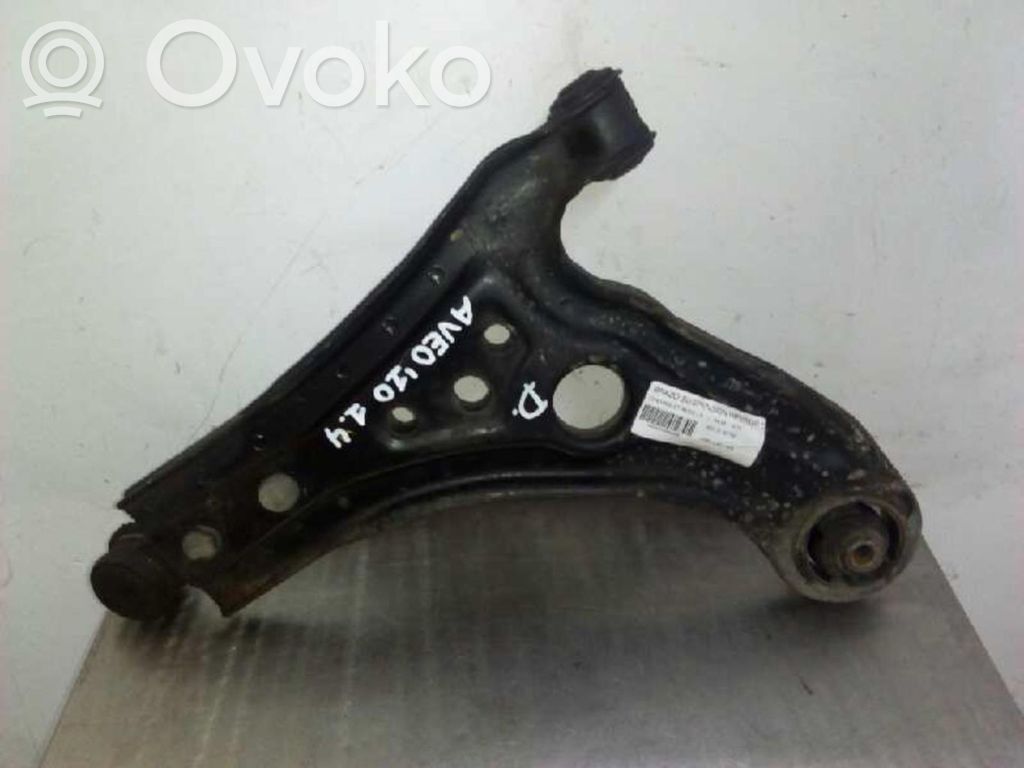 Front lower control arm/wishbone   9K15C
