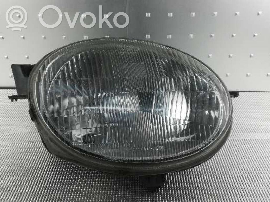 Toyota Corolla E110 Lampa przednia 