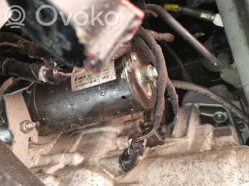 Motor de arranque   02M911024C